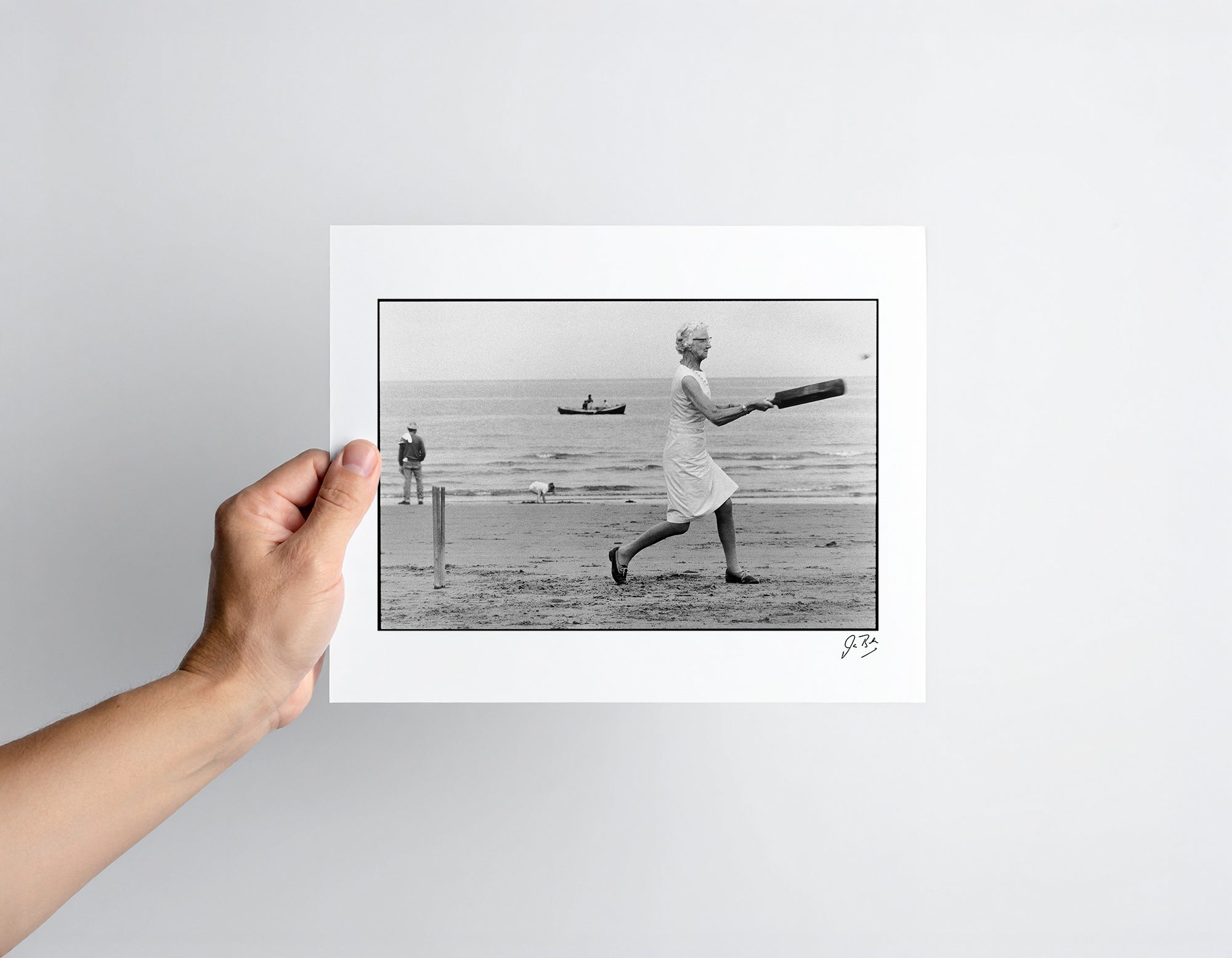 Ian Berry: Whitby, 1974. Beach Cricket.