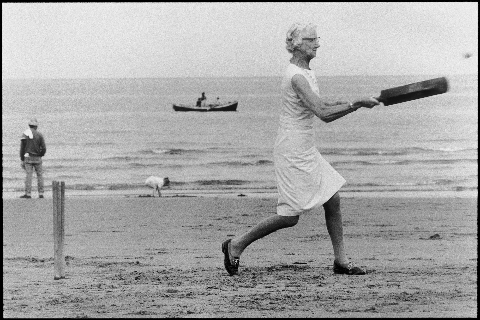 Ian Berry: Whitby, 1974. Beach Cricket.